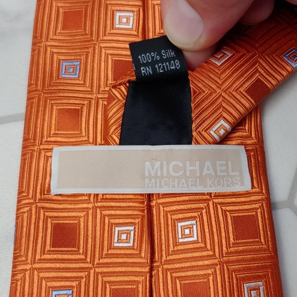 Men's MICHAEL KORS 100% Silk Tie Orange Geometric Pattern. - Picture 6 of 8